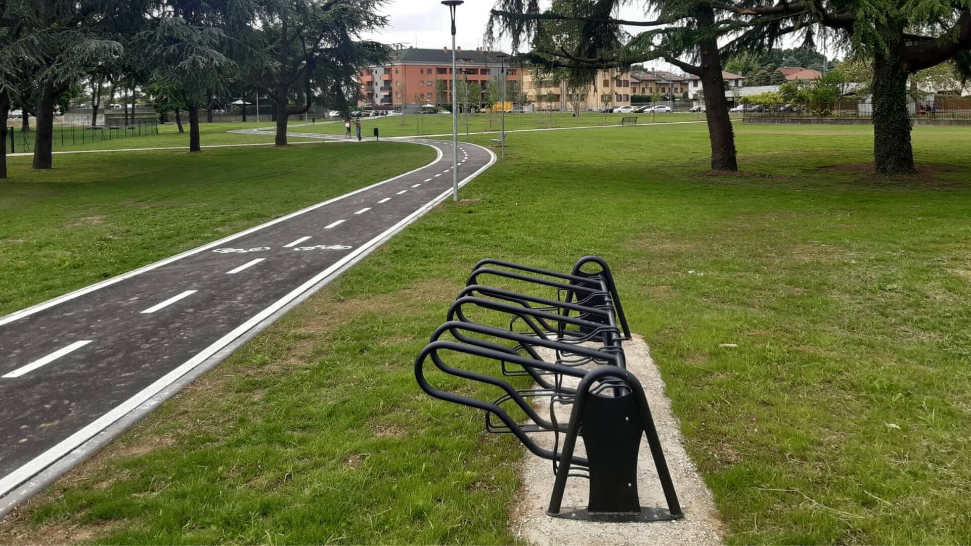 Fietsrekken voor stallen van fietsen en geschikt voor 4-6 fietsen.