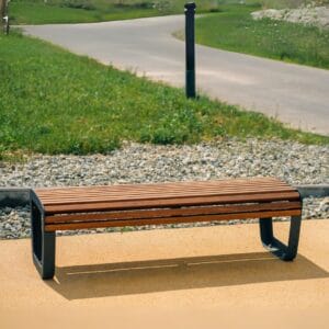 Parkbank van hout en staal zonder rugleuning