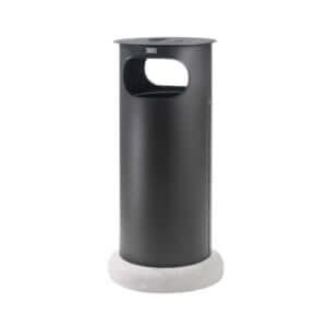 Buitenafvalbak met betonvoet en stevige stalen constructie. Ideaal voor openbare ruimtes. Verkrijgbaar in diverse RAL-kleuren.