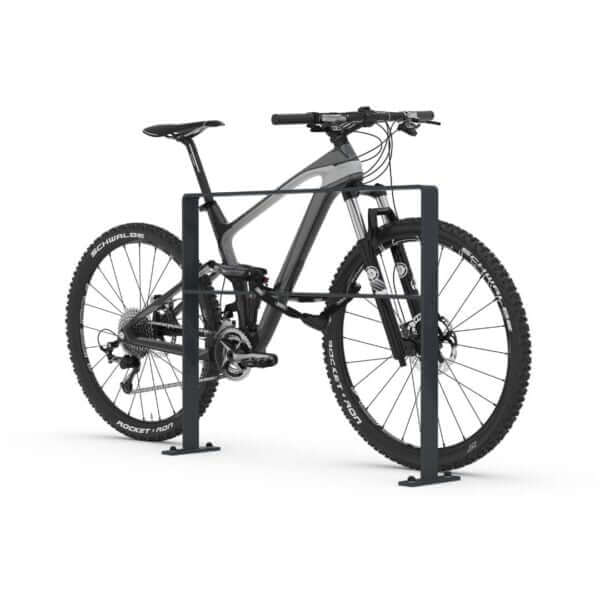 Fietsbeugel zwart voor het veilig stallen van fietsen met ondersteuning aan frame en wielen