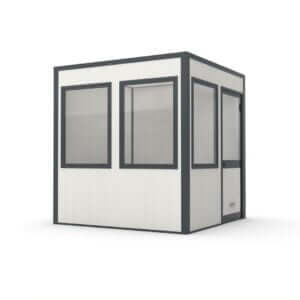 Kleine prefab kantoorunit van 2,4 x 2,4, met drie ramen en een deur en leverbaar in diverse maten.