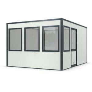 Kantoorunit met ramen en deur, ideaal voor flexibele werkplekken of tijdelijke kantoorruimte.