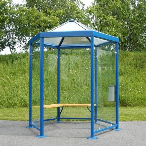 Rokershok buiten blauw met zitbank en asbak online bestellen Blauwe rookcabine voor buiten met zitbank en buiten asbak