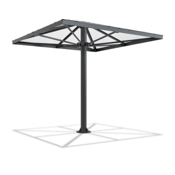 Vrijstaande rookoverkapping op één paal met stalen frame en transparant dak