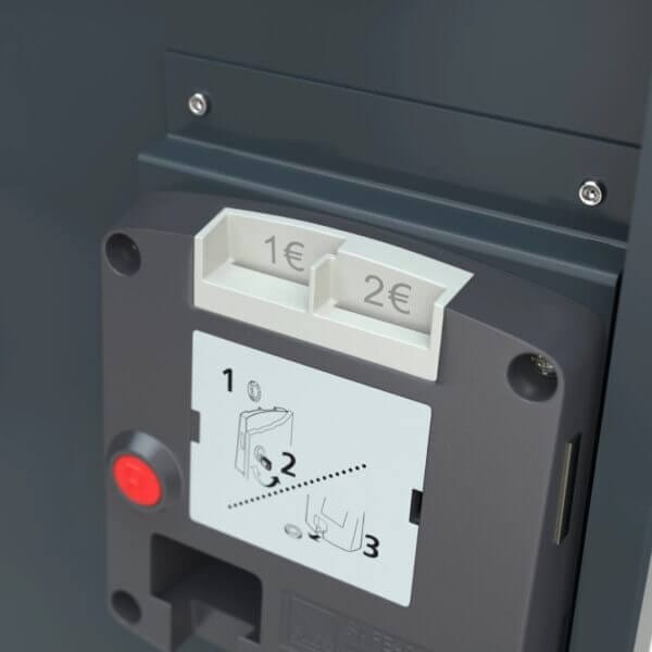 Fietsopbergbox met muntslot kopen Detail van muntslot met gleuven voor €1 en €2 munten of tokens, inclusief gebruiksinstructie