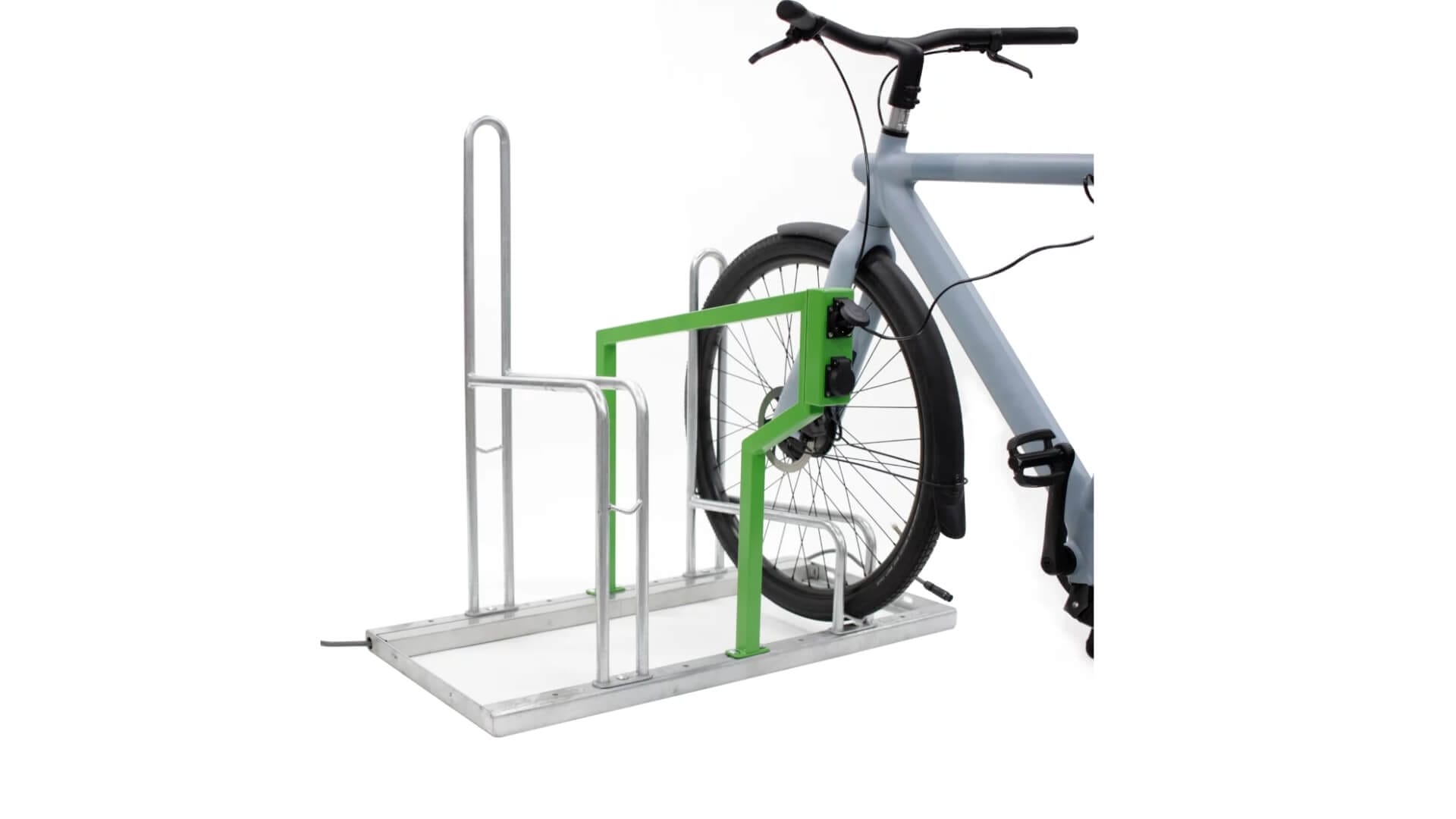 Fietsenrek met geïntegreerd oplaadpunt voor e-bikes