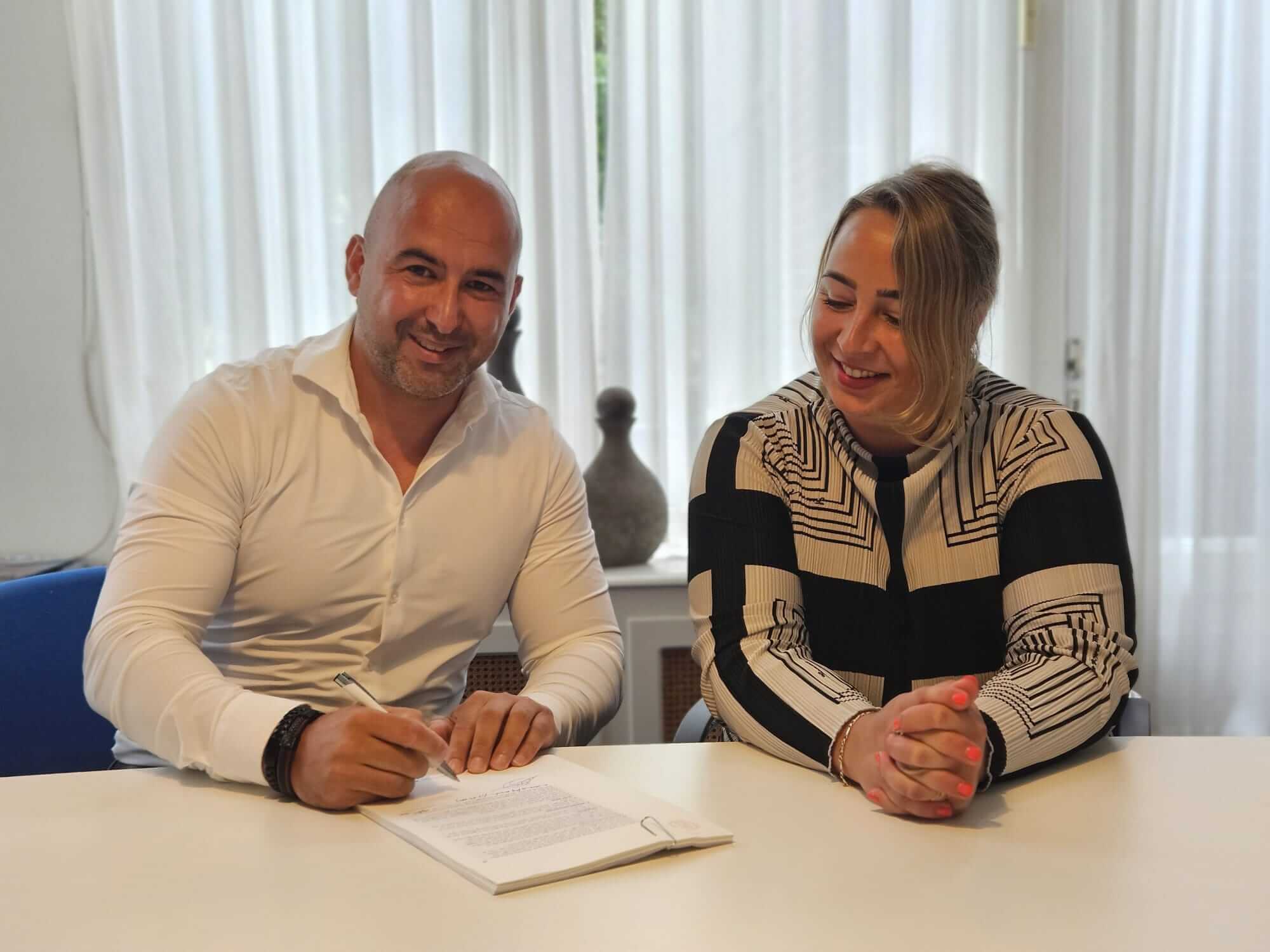 Management Umfeldt tekent voor aankoop nieuwe pand